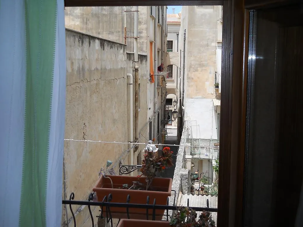 Casa Vacanze Trapani Vico Compagni Apartment Italy